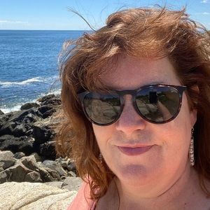 Meet your Posher, Kim